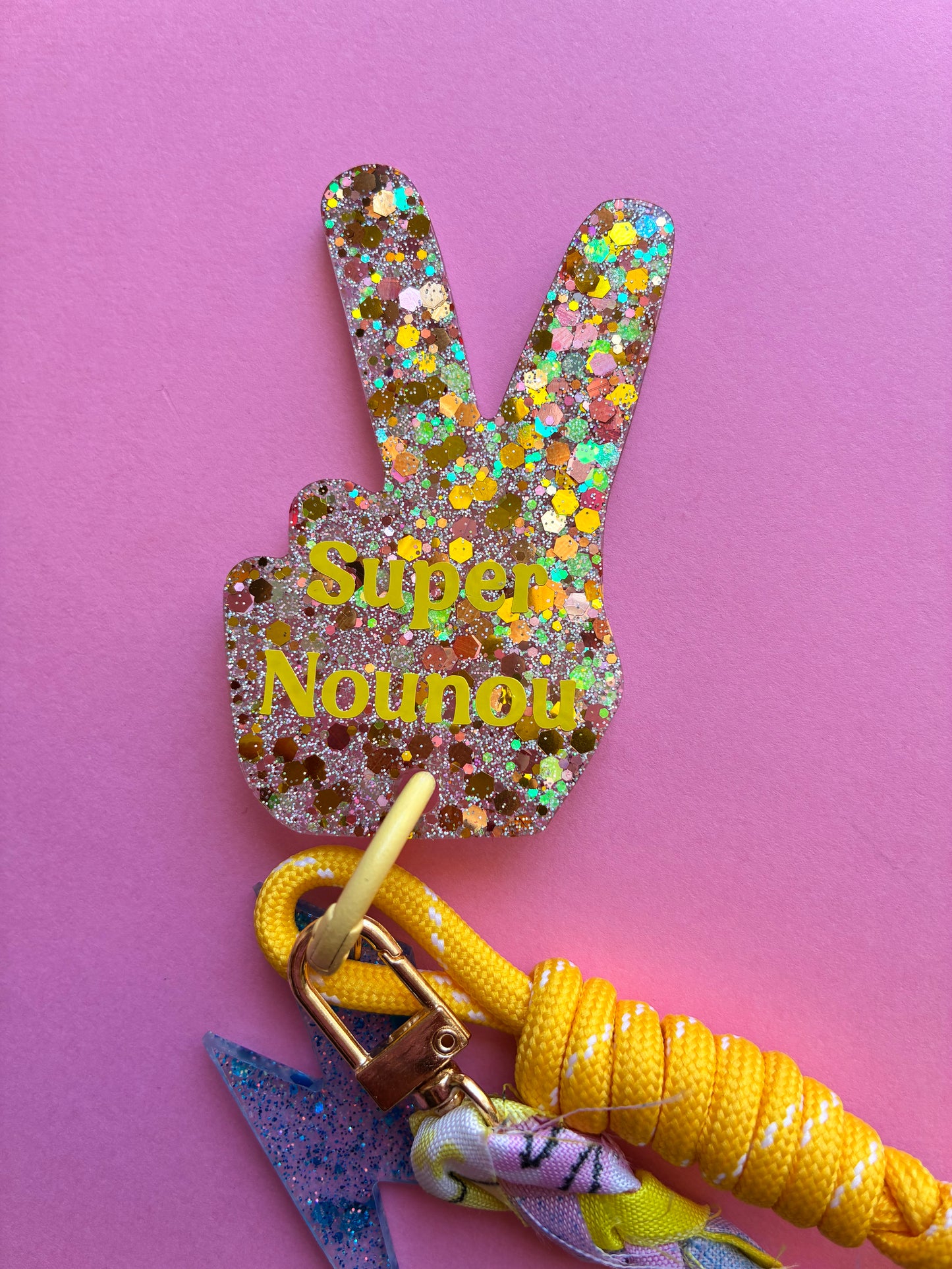 Grigri tchuss ✌️ super nounou