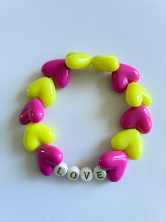 Bracelet LOVE jaune et fushia 💛🩷